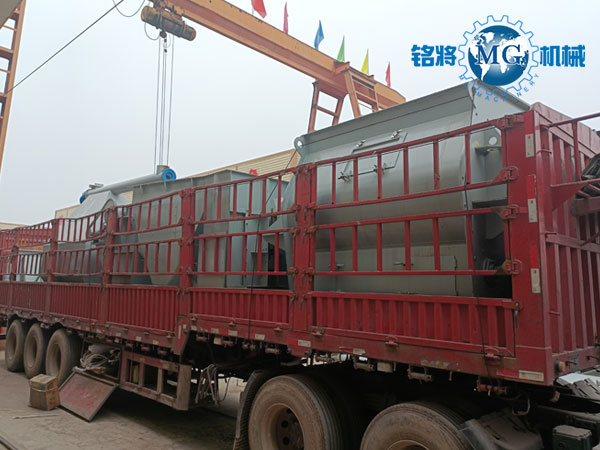 武漢干粉砂漿生產(chǎn)線(xiàn)裝車(chē)現(xiàn)場(chǎng)